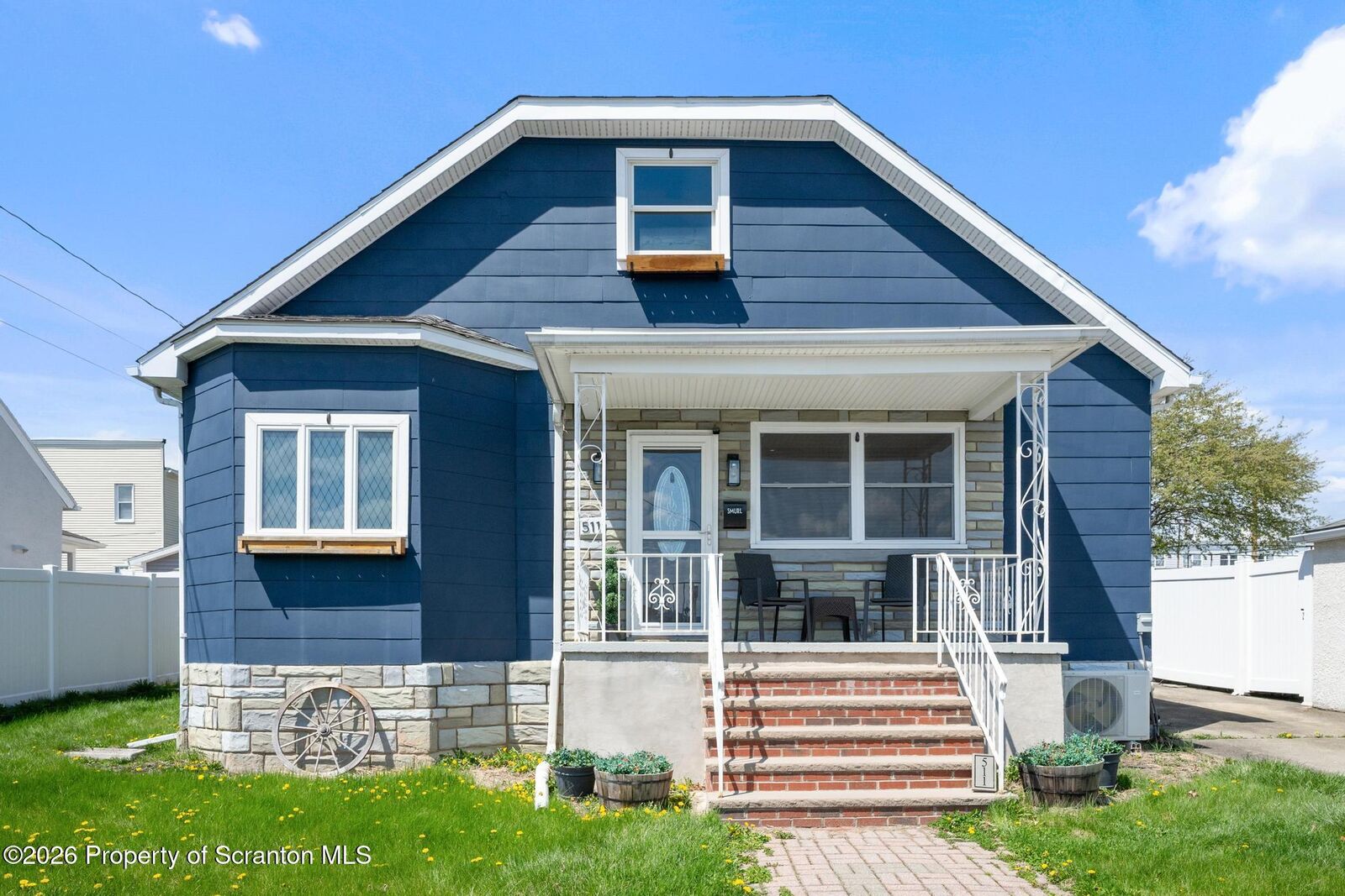Property Photo:  511 Fallon Street  PA 18518 