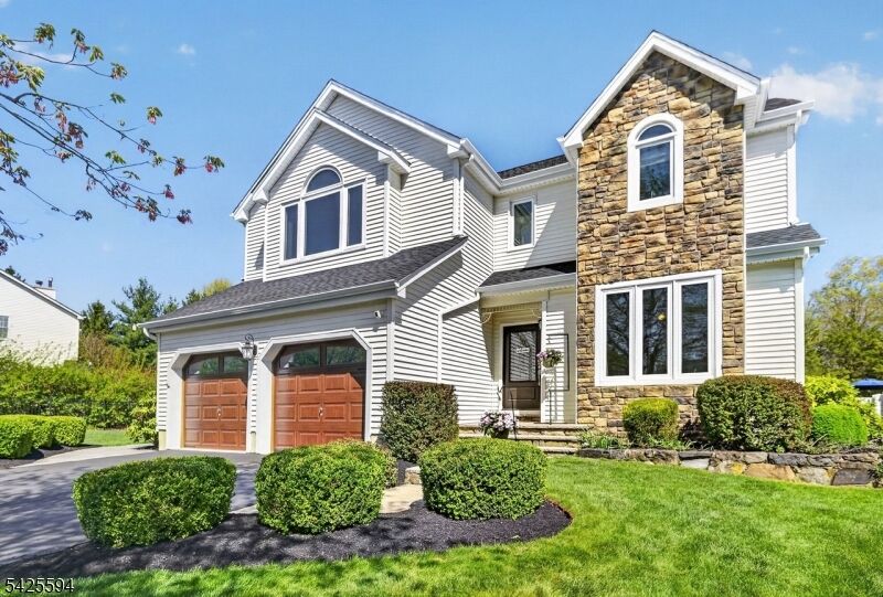 Property Photo:  15 Sweney Ct  NJ 08844 