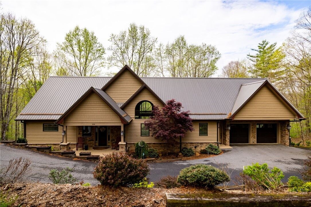 Property Photo:  594 Village Pine Drive  NC 28640 
