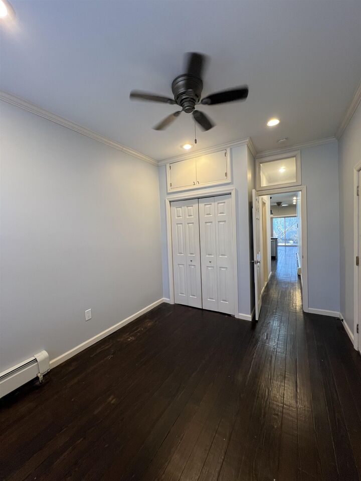 Property Photo:  96 Reservoir Ave 1R  NJ 07307 