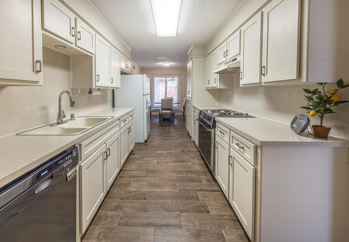 Property Photo:  5810 80th Street  TX 79424 