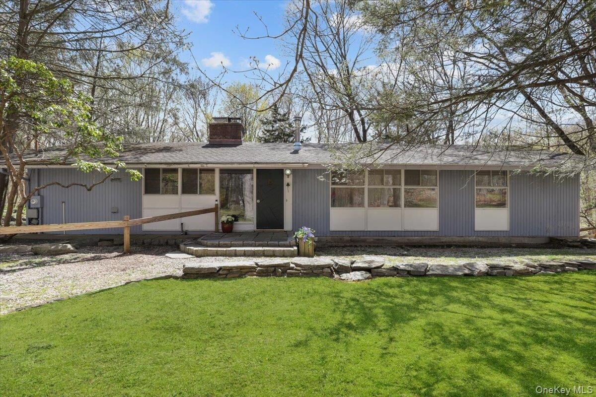 Property Photo:  9 E Cradle Rock Road  NY 10576 