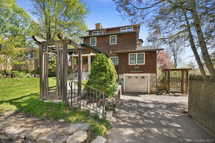 Property Photo:  8 Olive Drive  NY 10541 