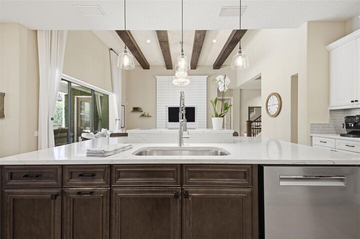 Property Photo: 5903 Alana Leigh Place FL 33547