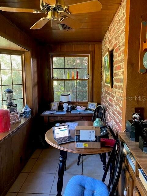 Property Photo:  716 Alpine Street  FL 32701 