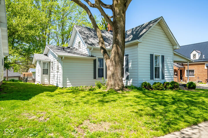 Property Photo:  708 S Harrison Street  IN 46001 