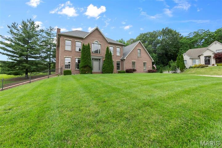 Property Photo: 807 Caribou Court MO 63701