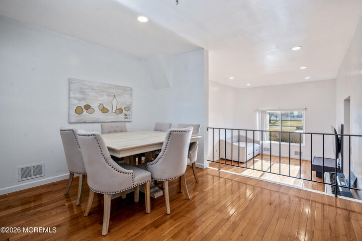 Property Photo:  424 Middlewood Road  NJ 07748 