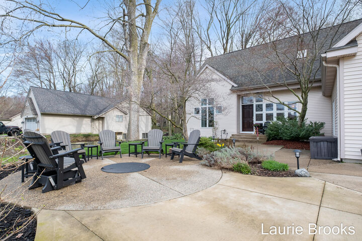 Property Photo:  1085 Runway Drive SW  MI 49315 