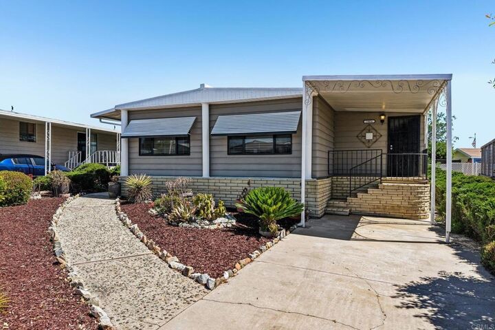 Property Photo:  29056 Via Playa Del Rey  CA 92563 