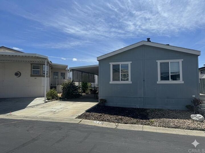 Property Photo:  1600 E. Vista Way Space 37  CA 92084 