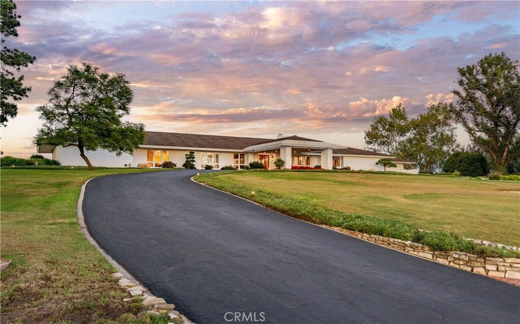 Property Photo:  34 Crest E  CA 90274 