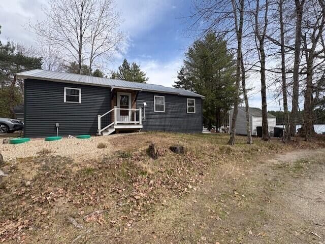 Property Photo:  156 Sandy Point Road  ME 04073 