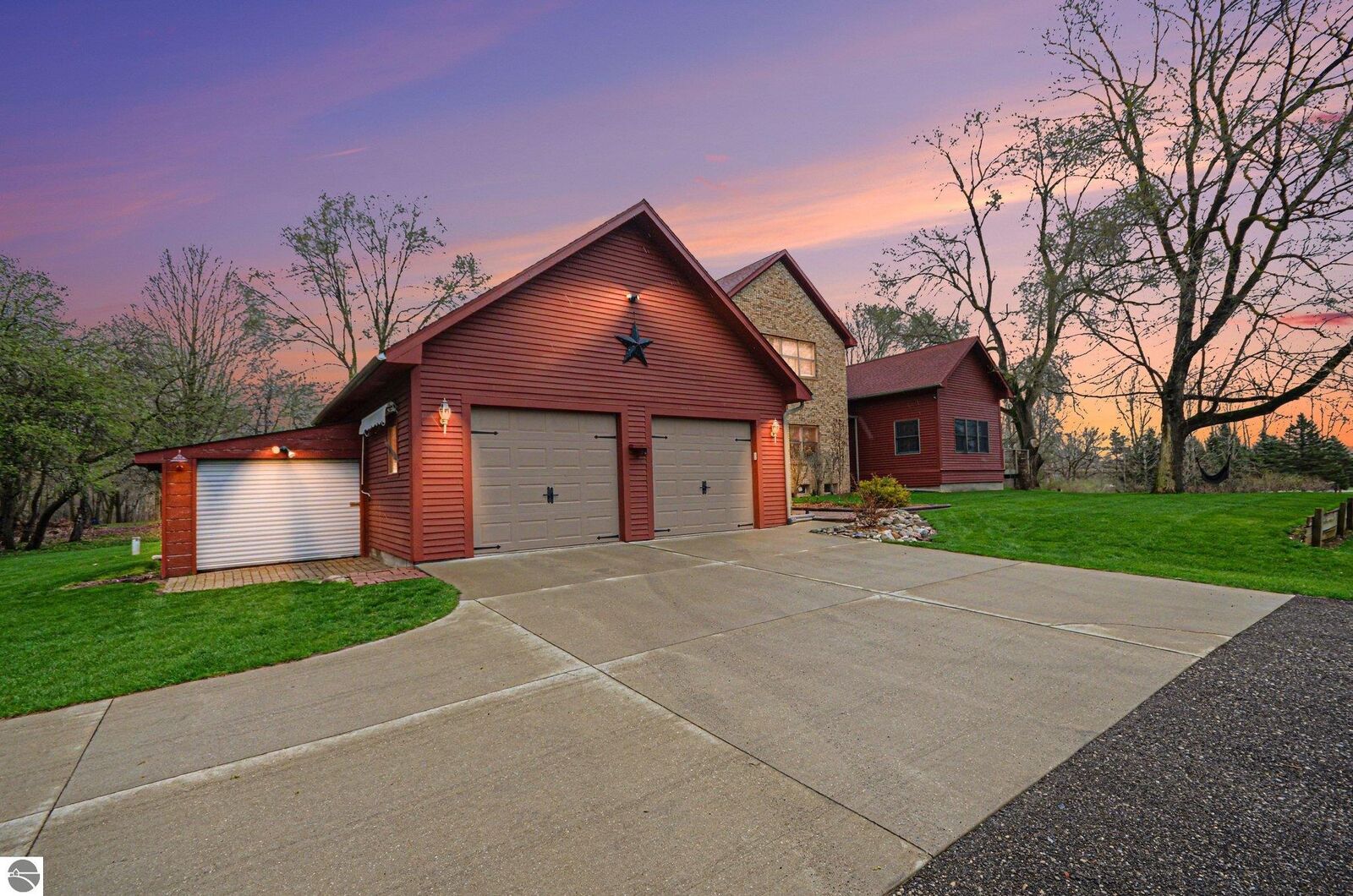 Property Photo:  3463 N Lake Pleasant Road  MI 48412 