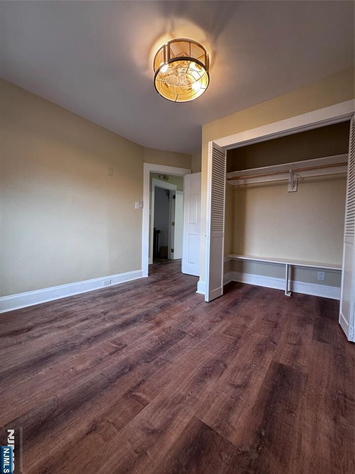 Property Photo:  380 Park Avenue 2 Floor  NJ 07022 