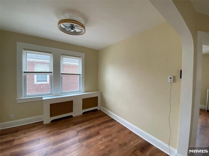 Property Photo:  380 Park Avenue 2 Floor  NJ 07022 