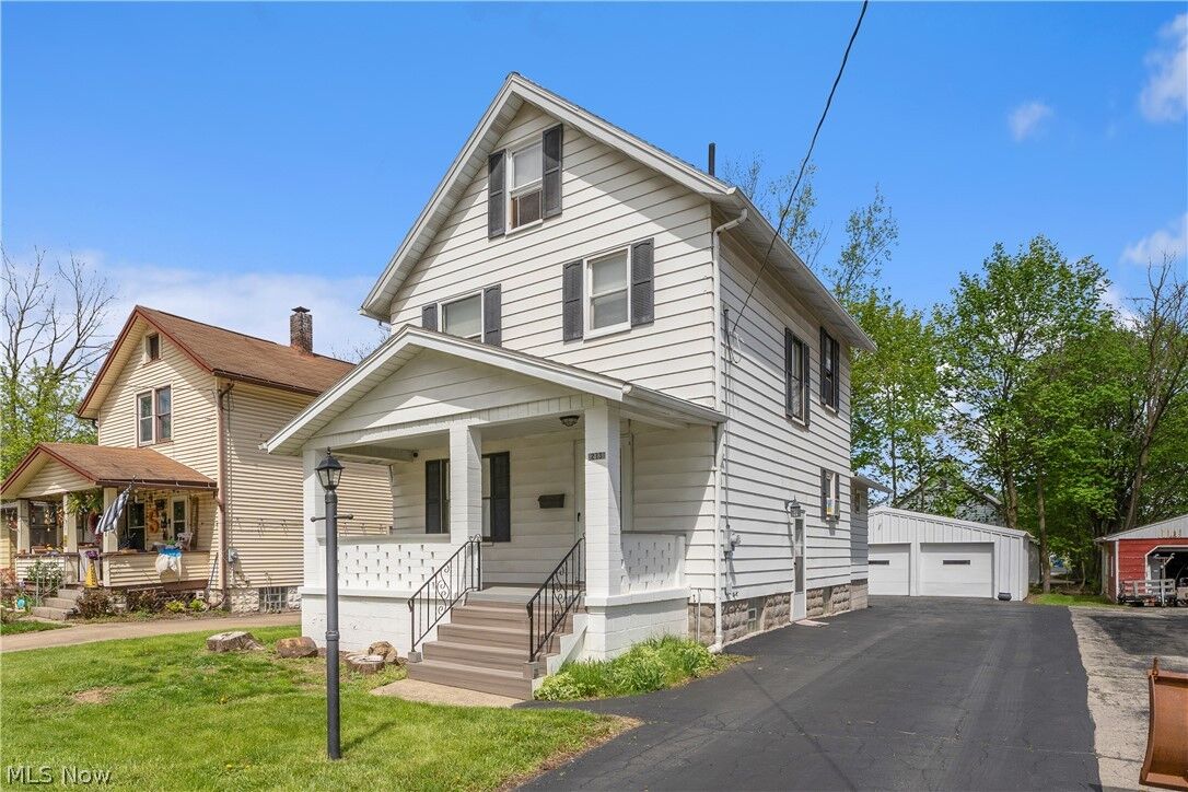 Property Photo: 273 Maplewood Avenue OH 44471