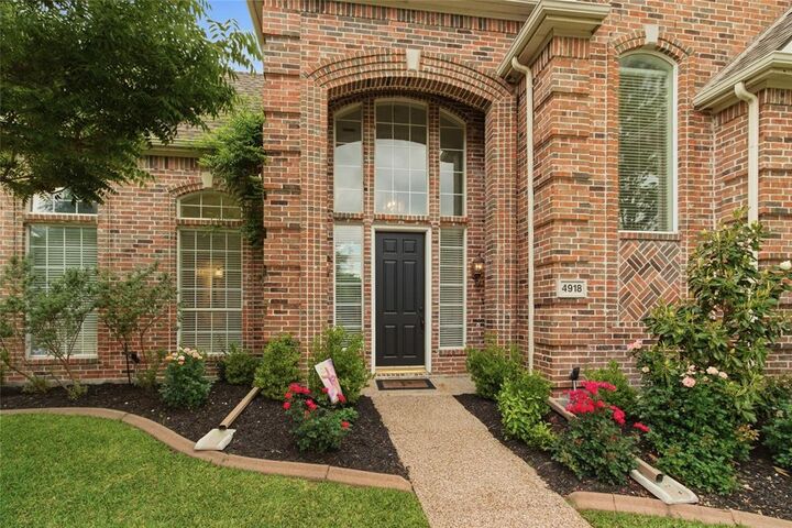 Property Photo:  4918 S Meadow Ridge Circle  TX 75072 