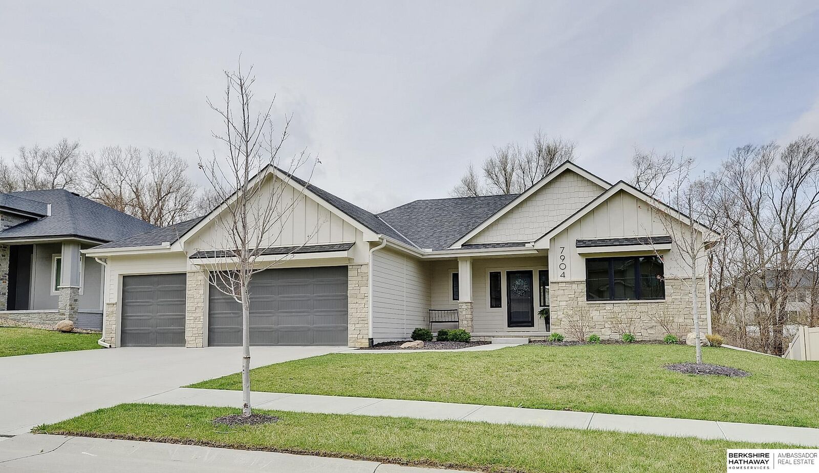 Property Photo: 7904 N 166th Street NE 68007