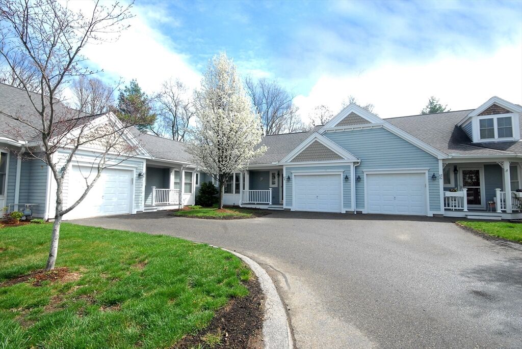 Property Photo:  12 Strawberry Ln F  MA 01749 