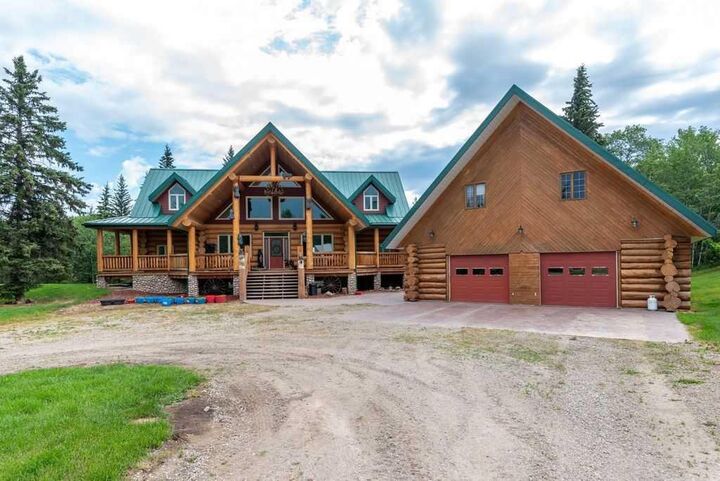 Property Photo: 62407 Range Road 431 AB T9M 1P3