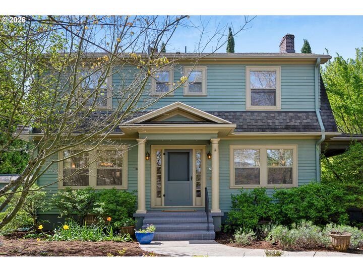 Property Photo:  3434 NE Peerless Pl  OR 97232 