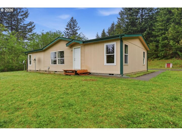 Property Photo:  210 Big Cedars Dr  WA 98603 