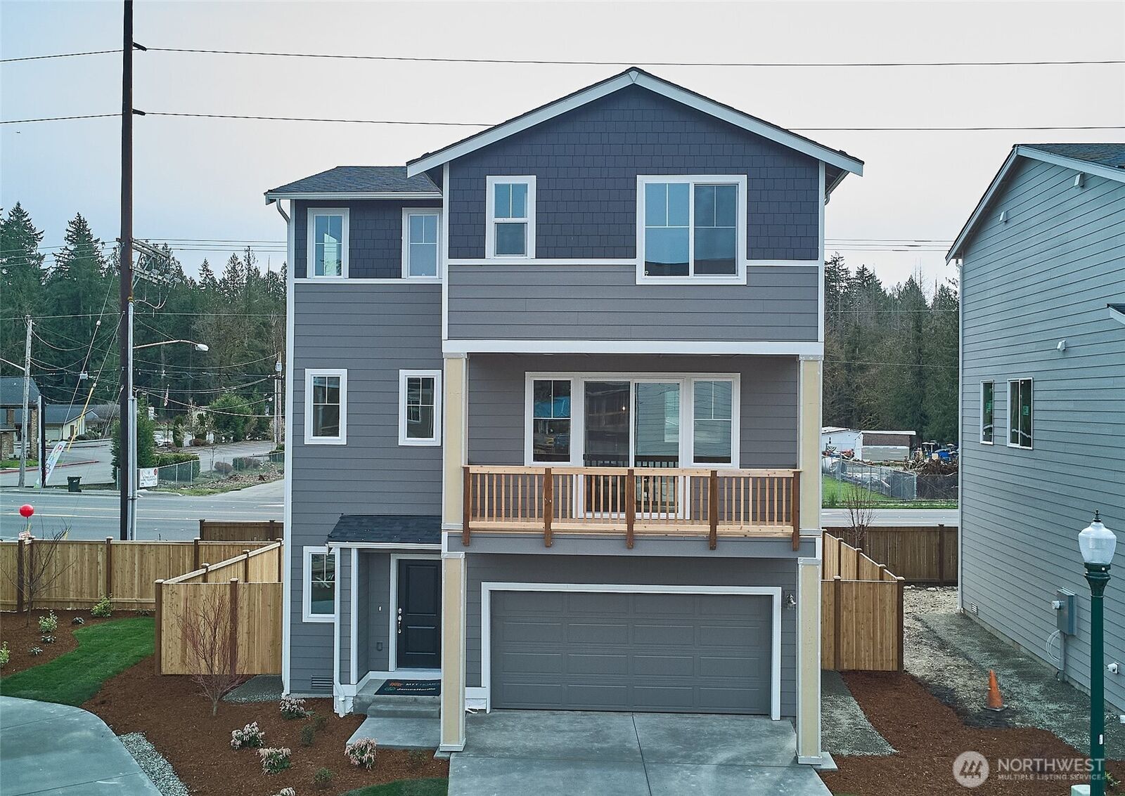Property Photo:  18506 SE 271st Court  WA 98042 