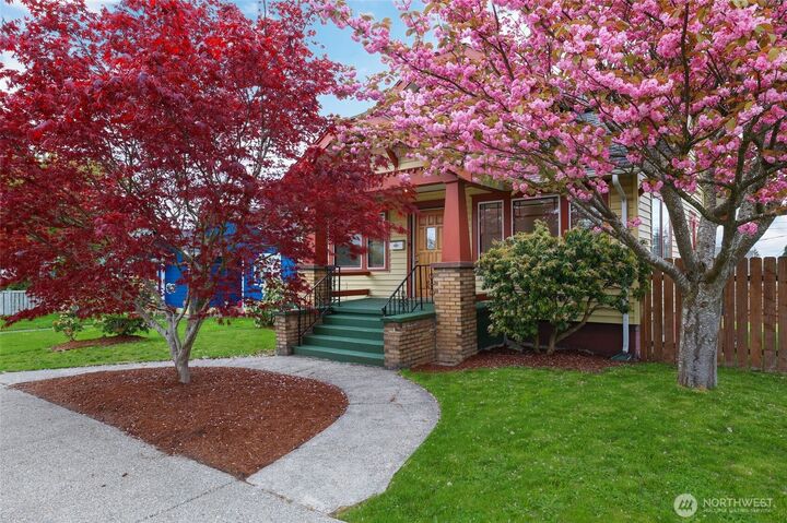 Property Photo: 1545 S Prospect Street WA 98405