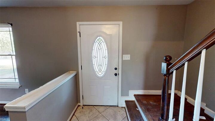 Property Photo:  128 Edsyl St  VA 23602 