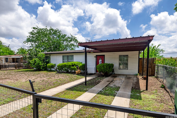 Property Photo:  4326 Spring Oak Dr  TX 78219 