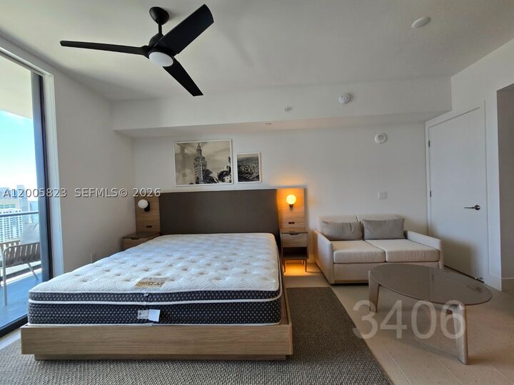 Property Photo:  159 NE 6th St 3406  FL 33132 