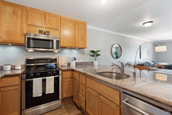 Property Photo:  726 Via Casitas  CA 94904 