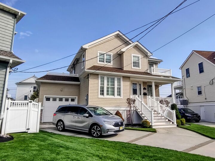 Property Photo:  6 Argyle Pl  NJ 08226 