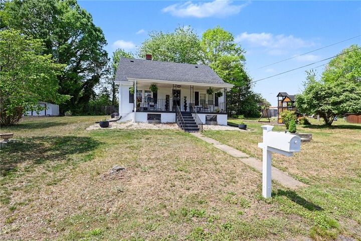 Property Photo:  308 Stone Street  NC 27048 