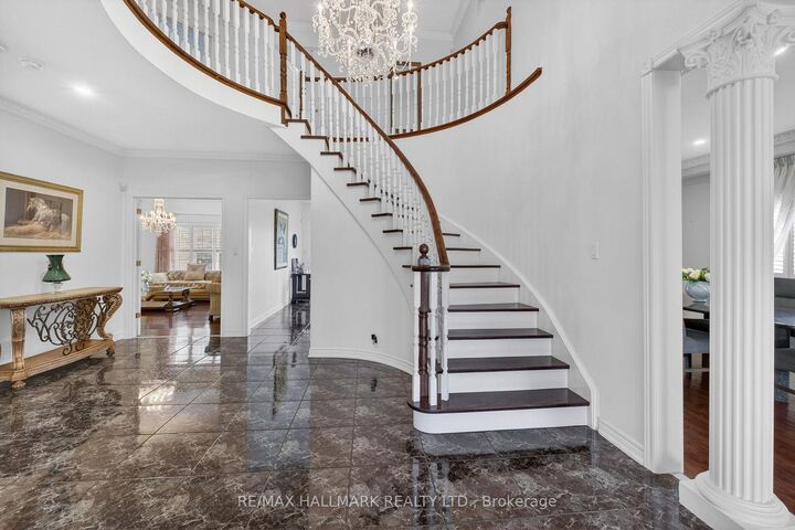 Property Photo: 53 Alpha Court ON L4L 8Y2