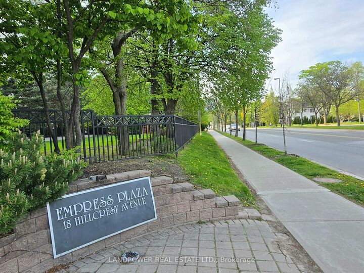 Property Photo: 18 Hillcrest Avenue 2110 ON M2N 6T5
