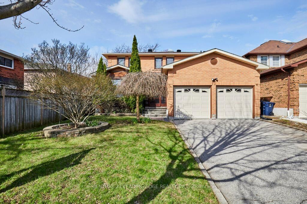 Property Photo:  73 Charcoal Drive  ON M1C 3T9 