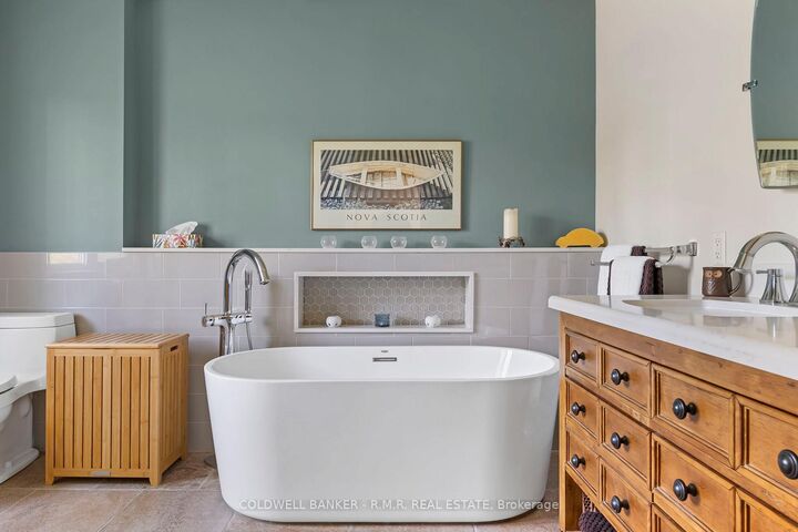 Photo de la propriété:  6209 Concession 5 Road  ON L9P 1R1 