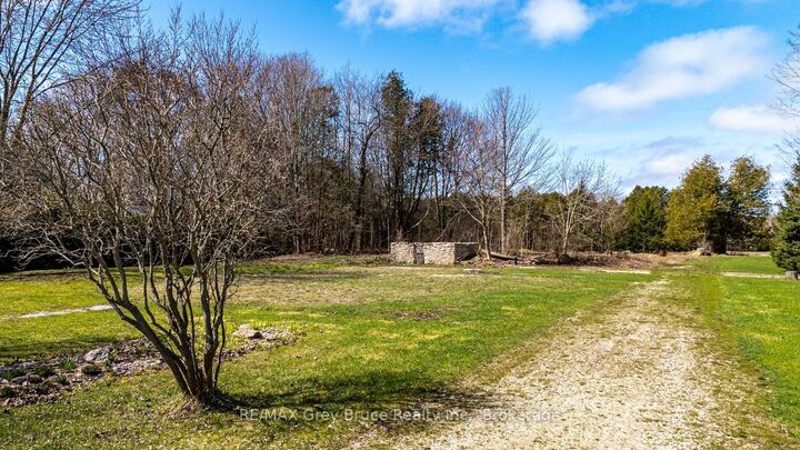 019556 Highway 6 N/A — photo 1