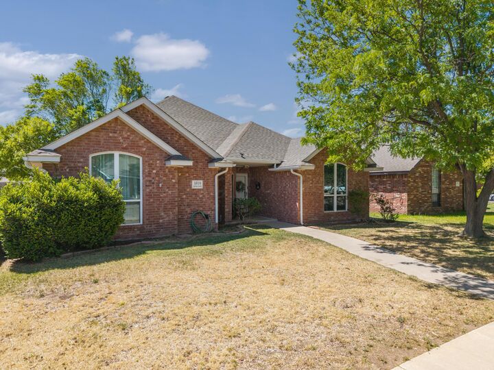 Property Photo:  5819 Notre Dame Drive  TX 79109 