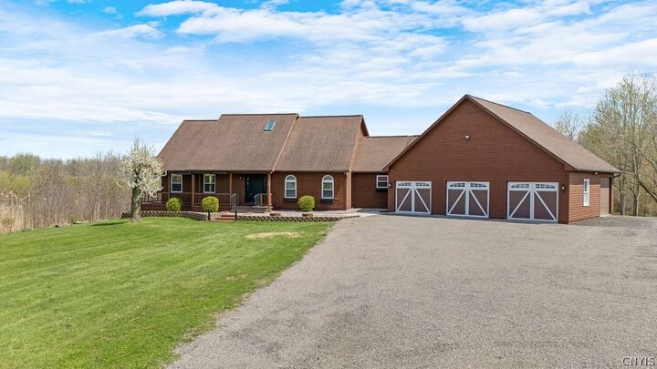 Property Photo: 8836 Bridgeport Kirkville Road NY 13082