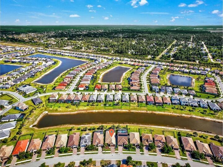 Property Photo: 16072 Palmetto Prairie Dr FL 33920