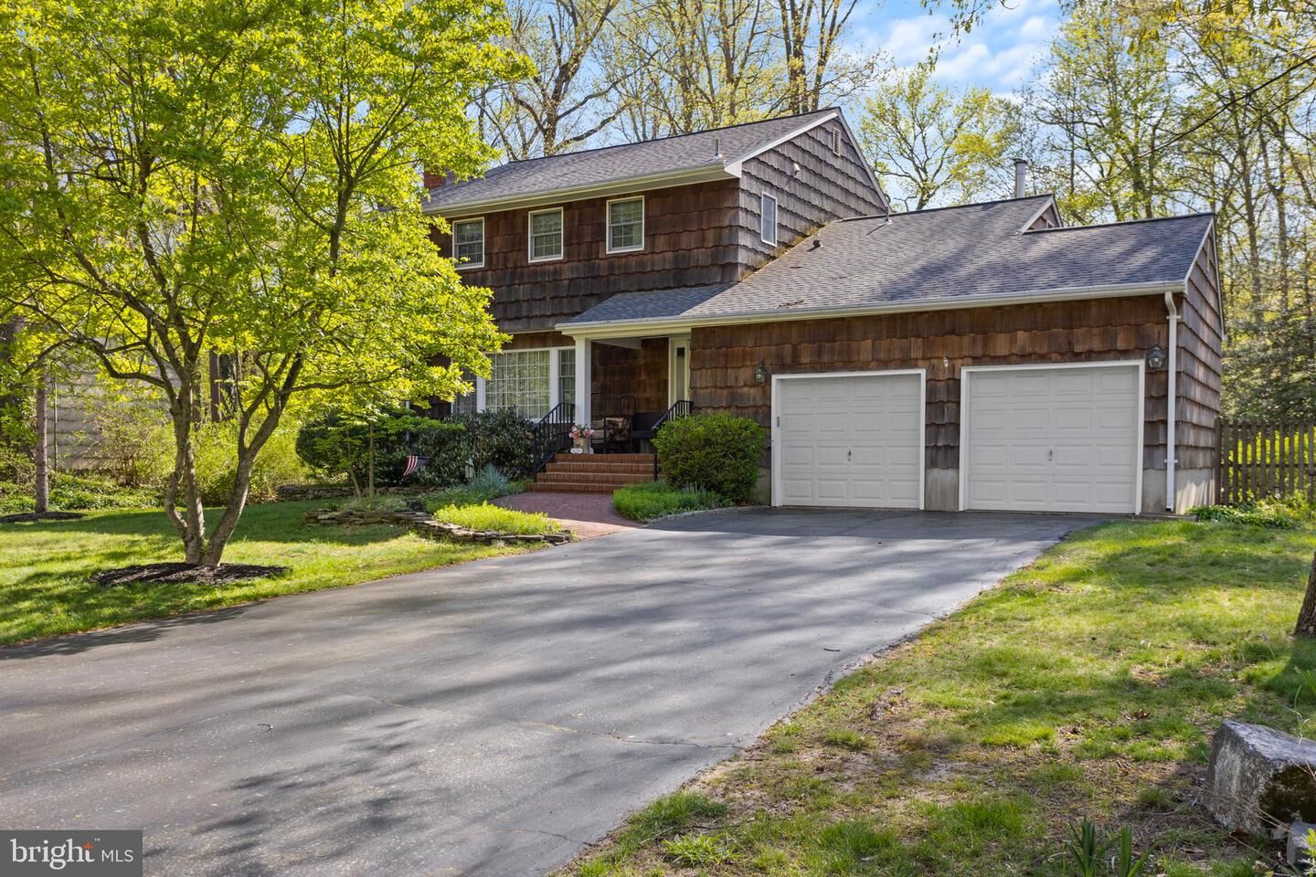 Property Photo:  20 Jeffrey Lane  NJ 08520 
