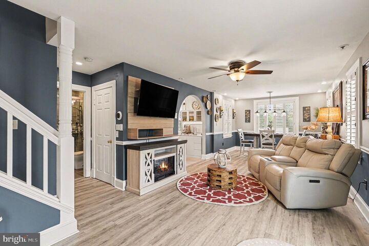 Property Photo:  13370 Beach Haven Circle  MD 20664 