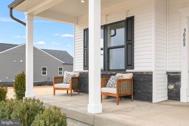 Property Photo:  10 Freeman Street  WV 25438 