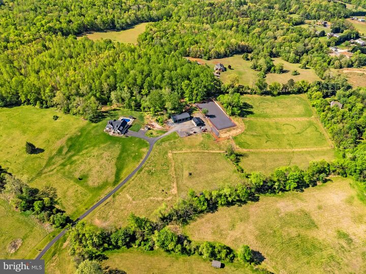 Property Photo:  11194 Homeland Rd  VA 22737 