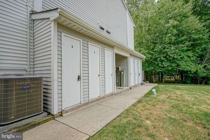Property Photo:  14 Cranberry Court  NJ 08053 