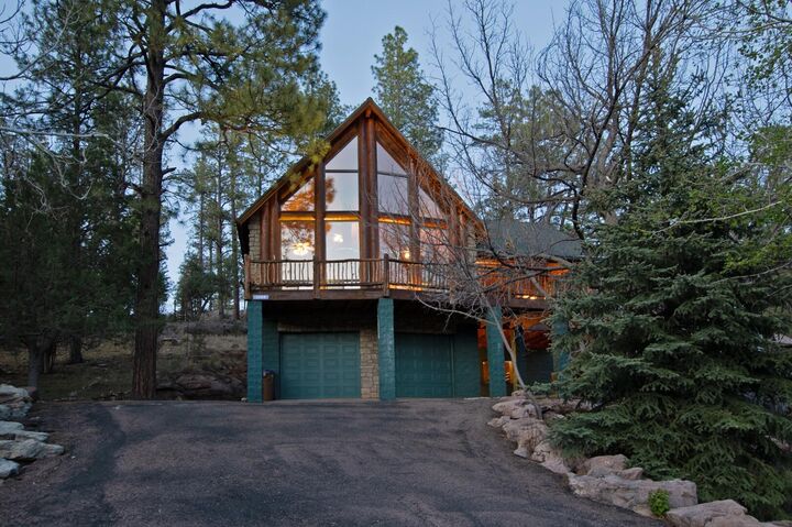 Property Photo: 1305 S Hunter Creek Drive AZ 85541