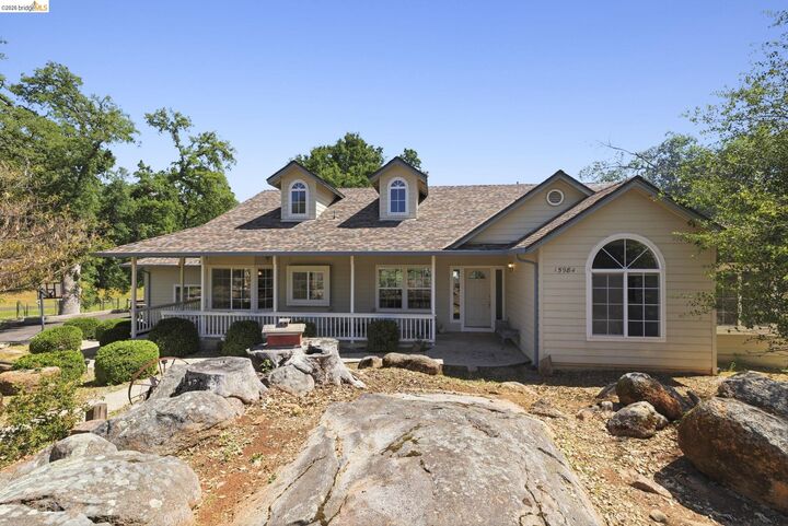 Property Photo:  15984 Tomahawk Ct.  CA 95370 